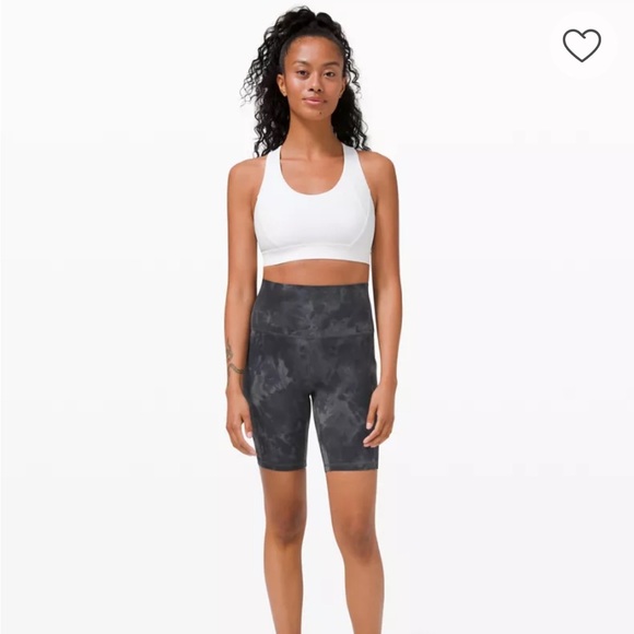 Lululemon Align High-Rise Shorts in a Diamond Dye Pitch Graphite Grey pattern. - Picture 1 of 5